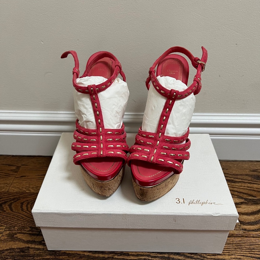Christian Dior Suede T-Strap Sandals Pink Size 38